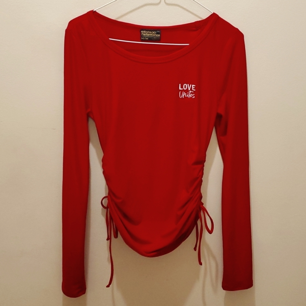 Long sleeved form fitting tee